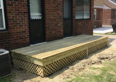 St. Clair Shores Deck